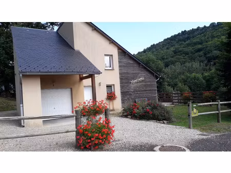vente maison 3 pièces 80 m² saint-chély-d’aubrac (12470)