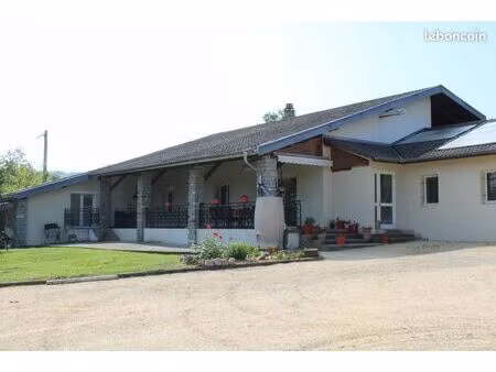 maison 12 pièces 292 m2