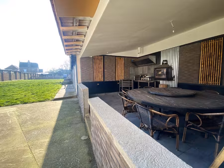 villers bretonneux belle maison de ville avec garage et gran