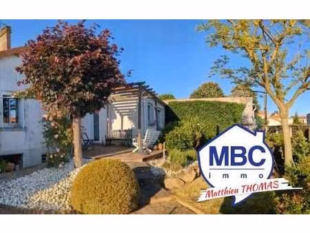 vente maison à andrezé (49600) : à vendre / 202m² andrezé