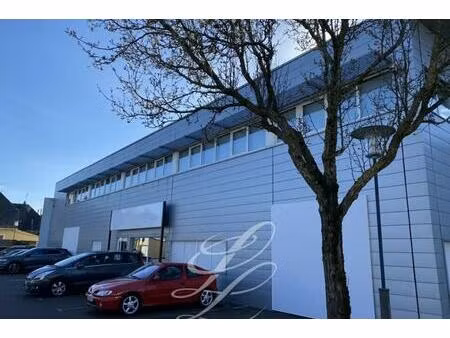 location - bureaux 390 m2 le mans