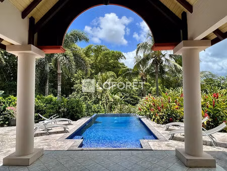 villa d'exception et gîtes attenants au lamentin