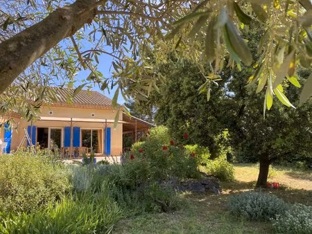 maison t7 et maison t2 avec garage et jardin