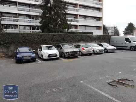 parking à louer - élancourt (78) - 45€