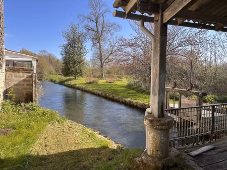 ancien moulin à eau   maisons et dépendances