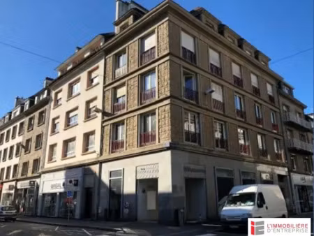 local commercial a louer