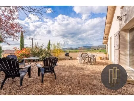 cogny : maison de 179m² avec piscine et vue degagee