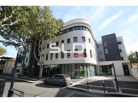 vente bureau valence 26000