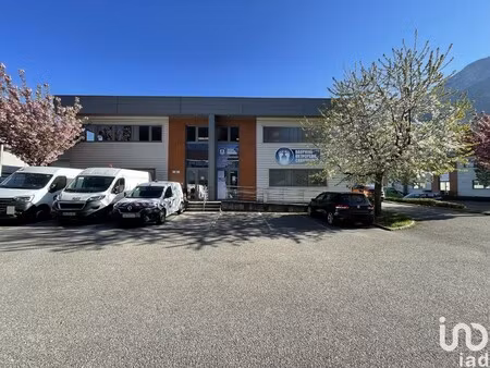 vente local d'activités 394 m²