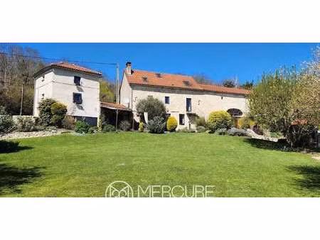 maison aigueperse (63)