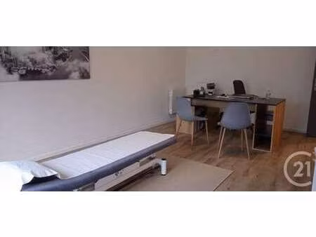 location appartement 3 pièces à argentré-du-plessis (35370) : à louer 3 pièces / 63m² arge