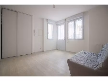 location appartement 1 pièce 24 m² à osny (95520)