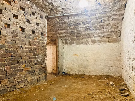 ivry sur seine - sous-sol total / caves - 46 m2