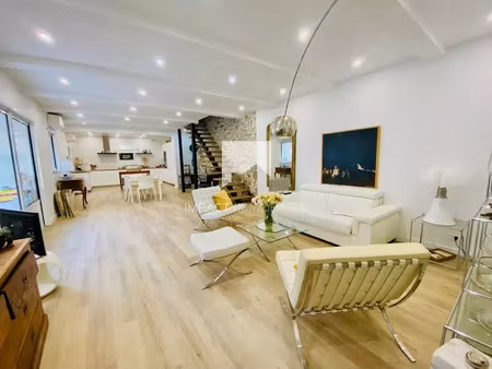 vente maison 6 pièces 230 m² à hyeres (83400)  940 000 €