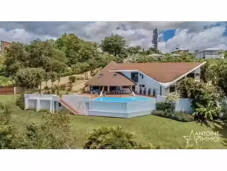 vente maison 5 pièces 293 m² à case pilote (97222)  970 000 €