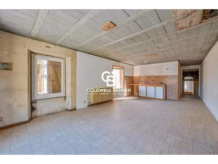 vente appartement 5 pièces 127 m² à magland (74300)  180 000 €