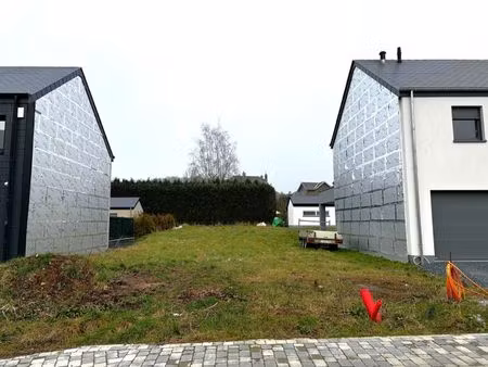 terrain à bâtir 4a72ca quartier calme prox.gare et centre