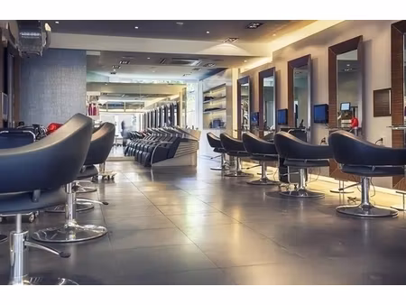 en vente local commercial – 218 000 € |vesoul