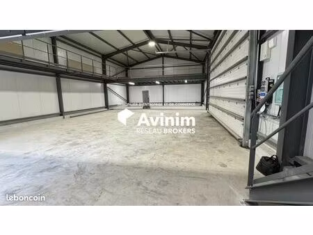 local 300 m² châteaurenard