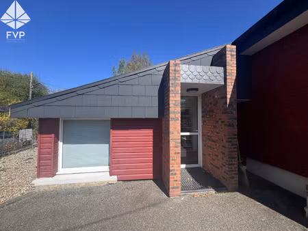 a vendre habitation plain pied t5 160m2 avec garage  terrain