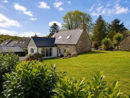 vente maison à bourbriac (22390) : à vendre / 74m² bourbriac