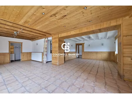 vente locaux professionnels 155 m² à magland (74300)  230 000 €