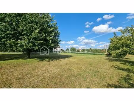 terrain de 1 635 m² à souppes-sur-loing