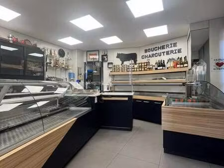 vente bureaux et commerces à mauléon (79700) : à vendre / mauléon