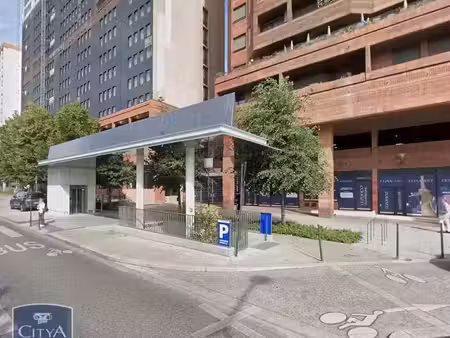 parking à louer - toulouse (31) - 155€