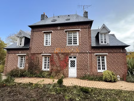 faire offre : maison bourgeoise  jardin et garage proche mer