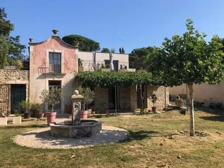 cucuron  rare à la vente bastidon rénové en bordure de village