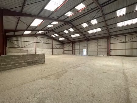 location entrepôt / local d'activités beauchery st martin 500 m²