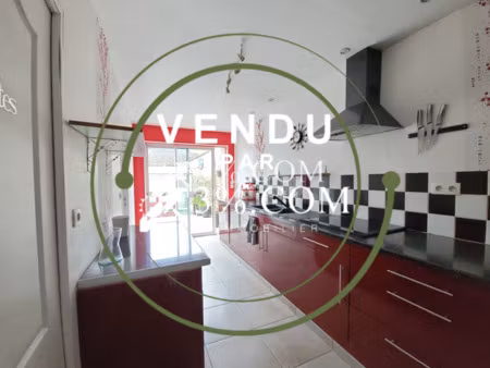 maison semi-bourgeoise - 115 m² - 4 chambres + combles + jardin