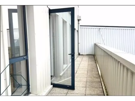 location bureau 100 m² à vannes (56000)