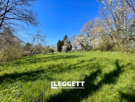 terrain nan pièce(s)  alloue