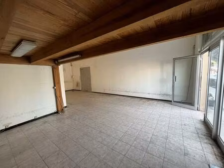 location commerce 1 pièce 63 m² à ajaccio (20090)