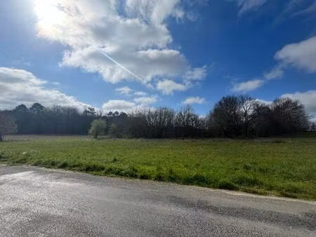 terrain paussac et saint vivien 2543 m2