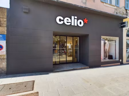 location local commercial 168m2 ajaccio 20000 - 79000 € - surface privée