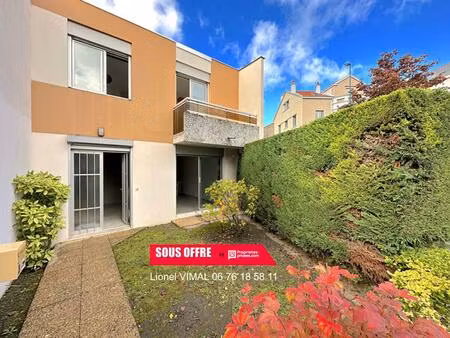 duplex 122 m2 5 pièces ( 3 ch ) avec jardin  terrasse et parking