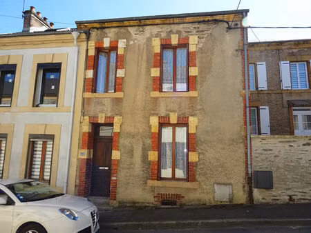 maison mitoyenne de 74 m2 sh avec un terrain à nouzonville