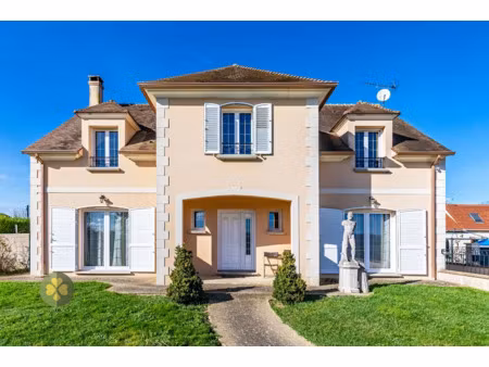 vente maison 5 pièces 200 m² à tacoignières (78910)  519 000 €