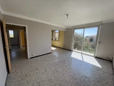 moussac  maison indépendante avec jardin et garage