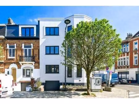 superbe maison renovee 3 chambres avec jardin et garage