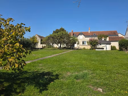 pouzay - maison 7 pièces 147 m2