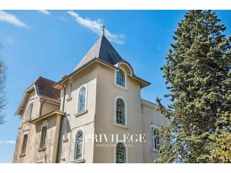 vente maison 8 pièces 250 m² caluire-et-cuire (69300)