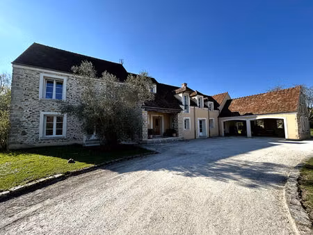 vente maison 10 pièces  400.00m²  la houssaye