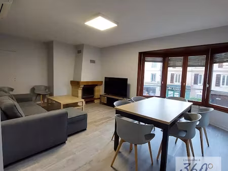 location appartement 17 m² à bourg-en-bresse (01000)  455 €