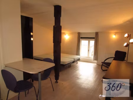 location appartement 1 pièce 24.3 m² à cluny (71250)  370 €