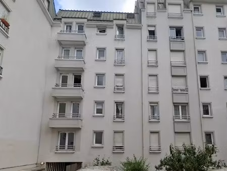 parking à louer - paris 18e arrondissement (75018) - 140€