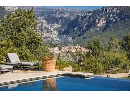 maison de 8 pièces de luxe en location à châteauneuf-grasse  france